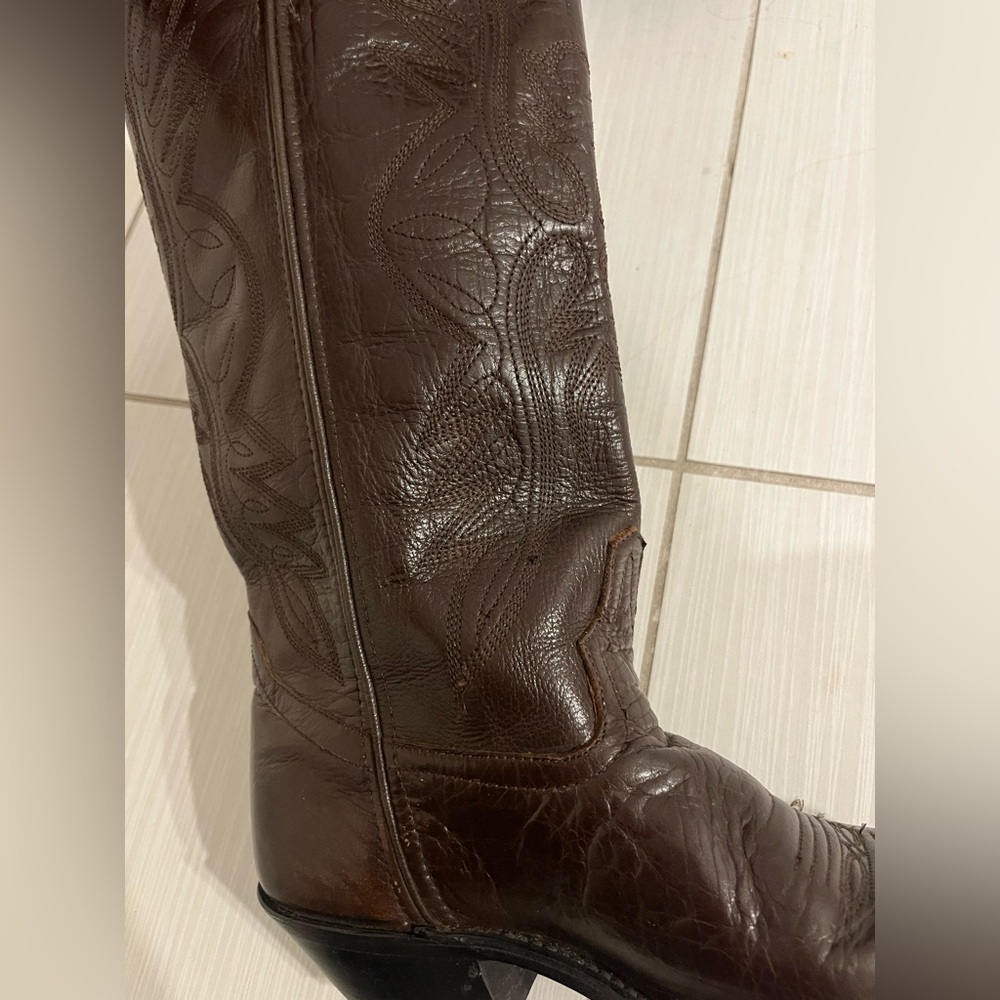 Laredo Dark Brown Leather Cowgirl Boots (Size 7 but fit like a 6 1/2) - Picture 8 of 11